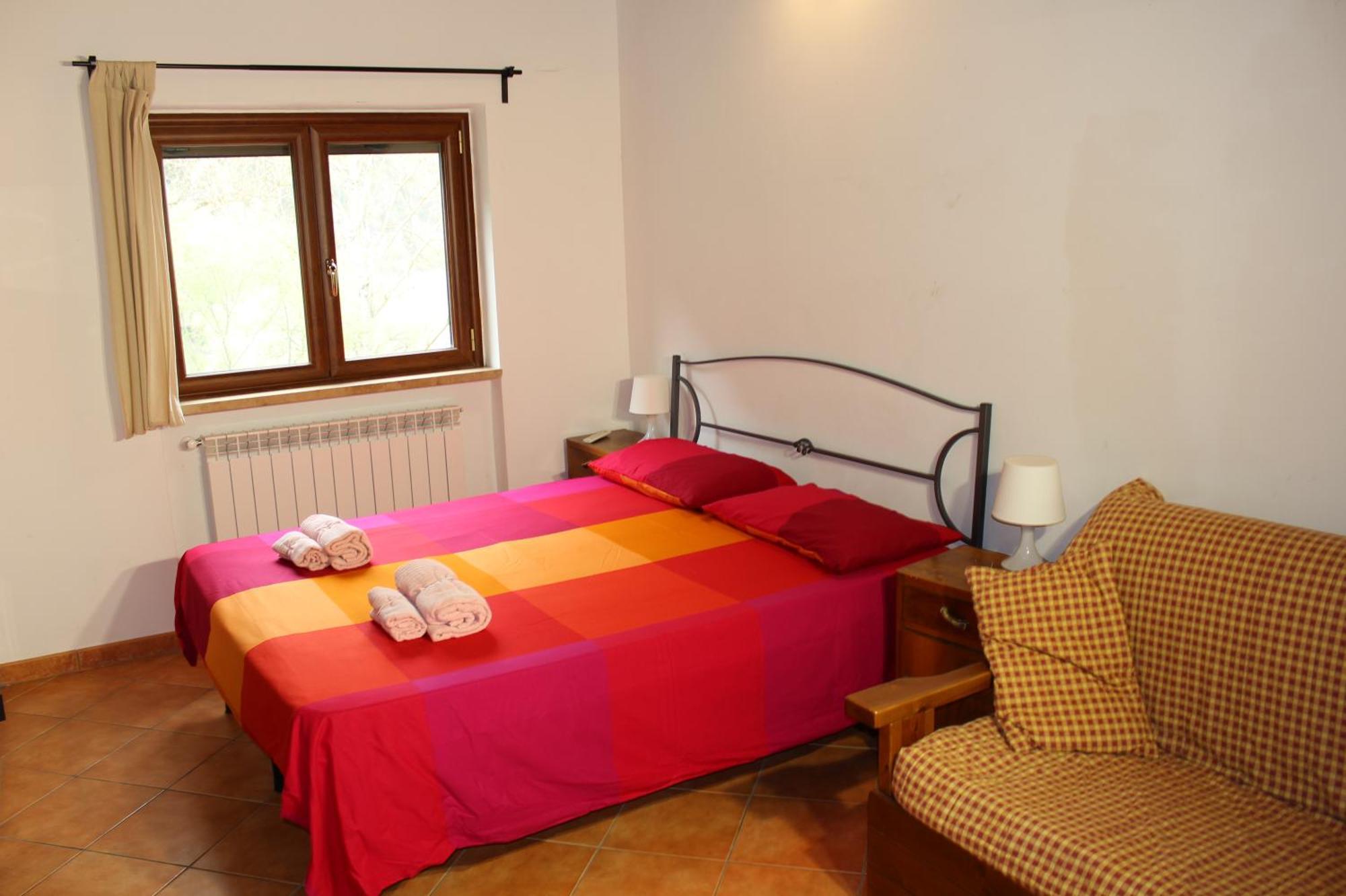 Agriturismo Incantesimo Del Lago Salto Varco Sabino Exterior foto